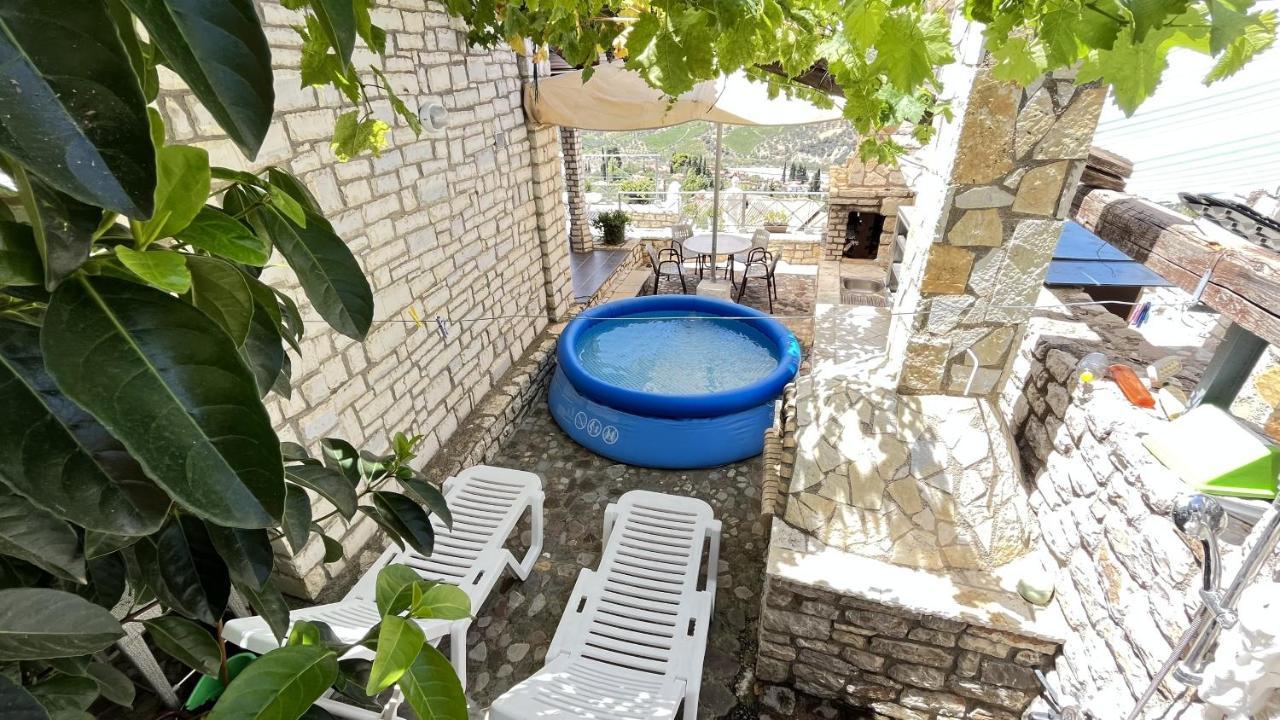 Stone Maisonettes Айгио Екстериор снимка